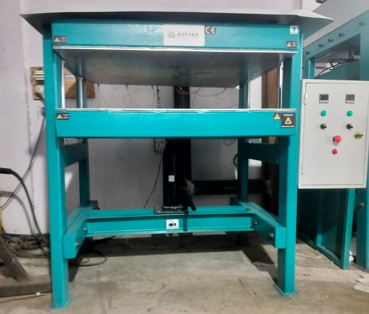 Hot and Cold Sheet Press Machine for plastic sheet forming and cooling applications